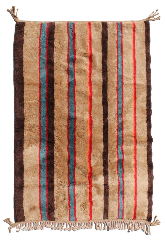 This rug doesn't look like it was designed by a computer—it looks like it was drawn by hand. Use phrases like "hand-drawn", "naive art", "childlike wonder", or "primitive charm". This signals to customers that it’s an authentic, artisan piece with personality, not a mass-produced print.

