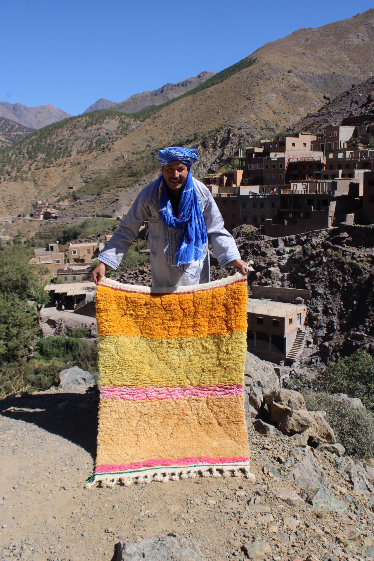 Handmade Moroccan Azilal Rug 150x100 cm – Colorful Berber Wool Carpet, Boho Tribal Decor - Image 2