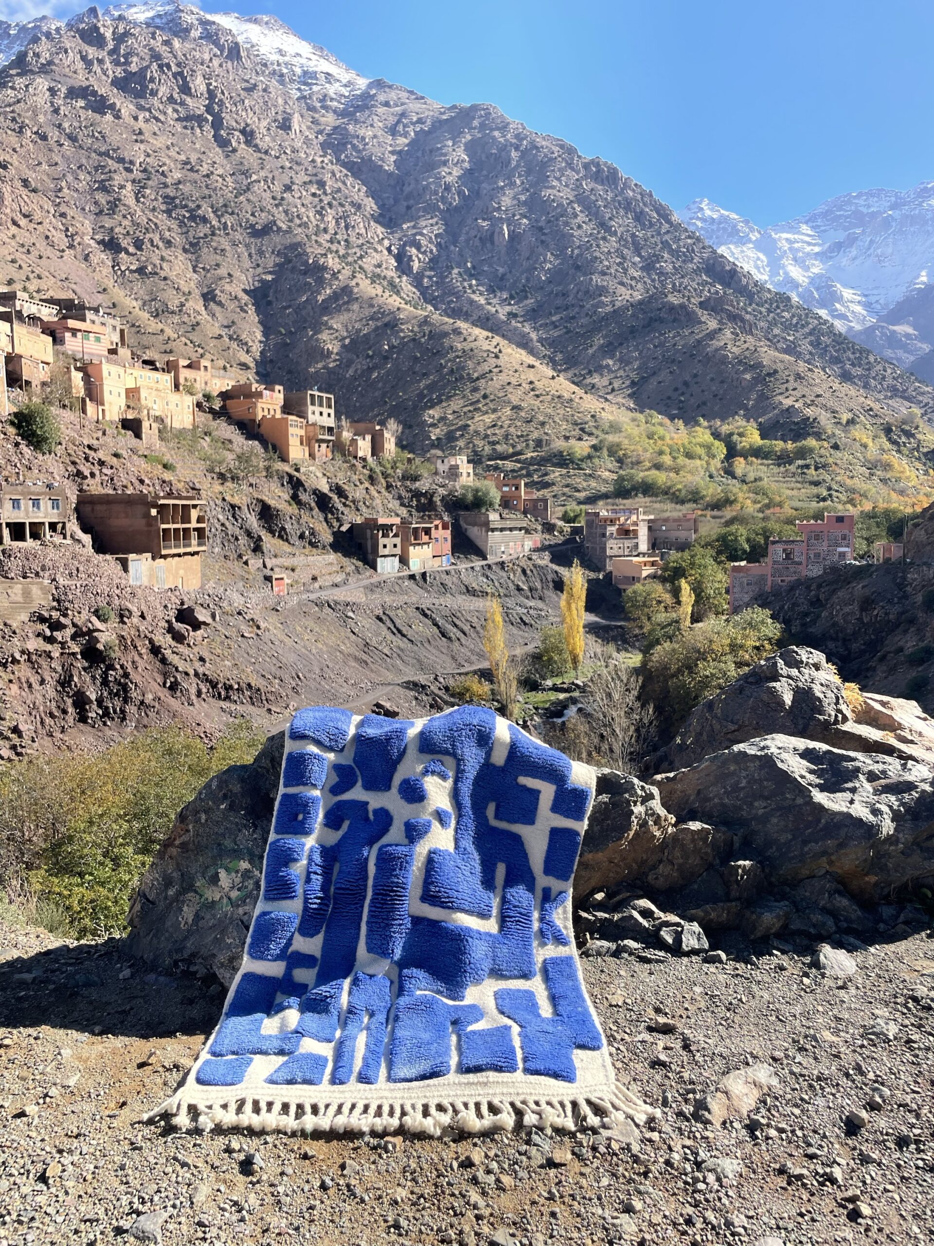 Handmade Beni Imlil Moroccan Rug – Blue & Cream Berber Wool Carpet (150 × 100 cm) - Image 5