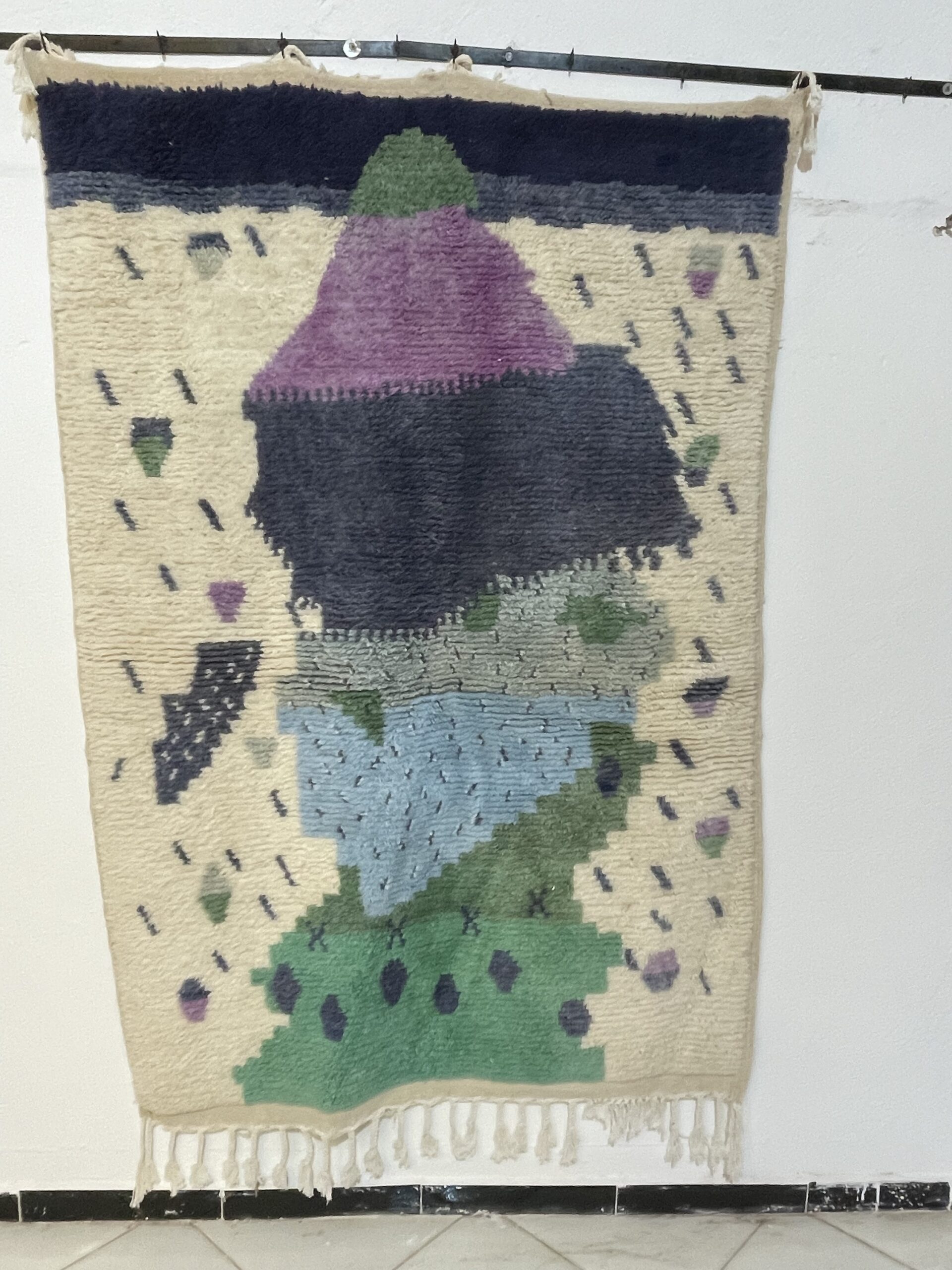 Authentic Beni Ourain Moroccan Rug – 190×130 cm (6.2 × 4.3 ft) – Handwoven Wool Berber Carpet - Image 10