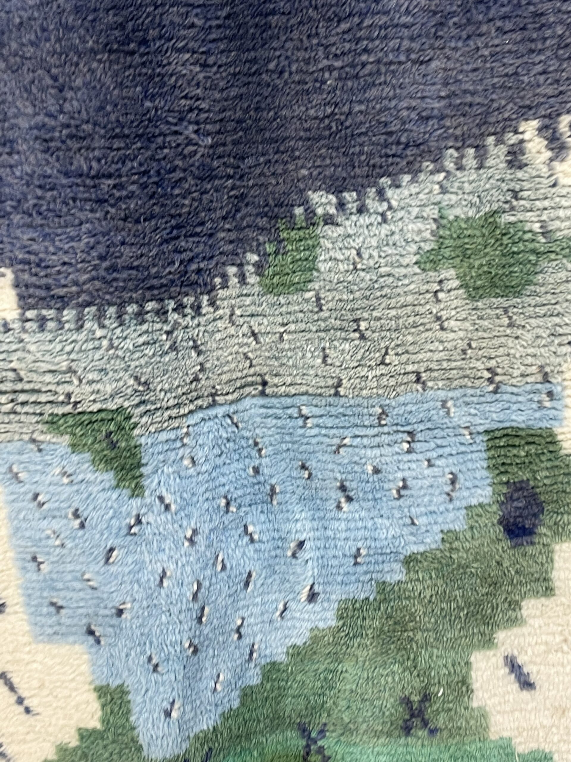 Authentic Beni Ourain Moroccan Rug – 190×130 cm (6.2 × 4.3 ft) – Handwoven Wool Berber Carpet - Image 7