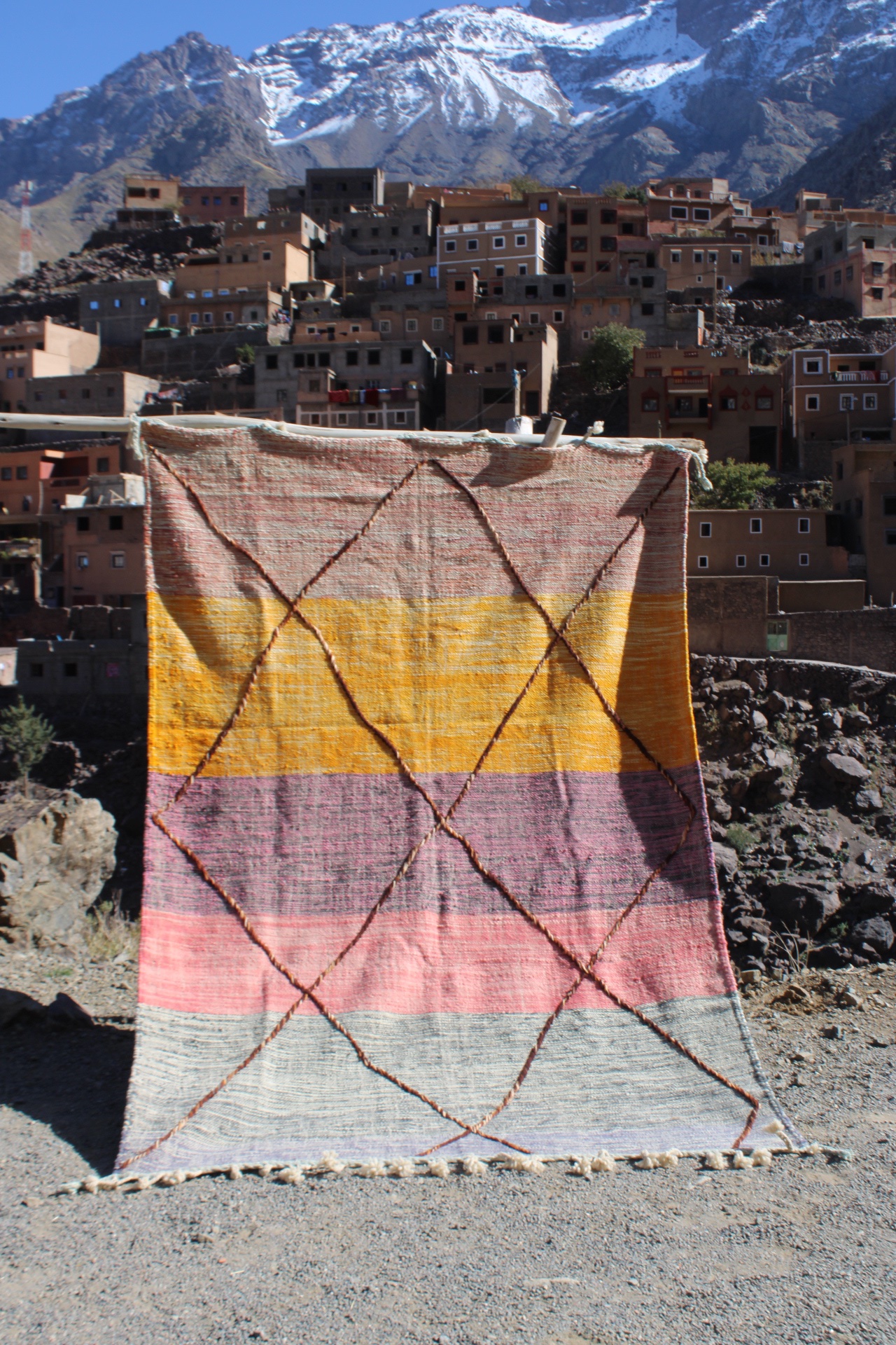 Handwoven Moroccan Hanbal – 3×2 cm (9.9x6.6 ft) – Authentic Berber Flatweave Rug - Image 11