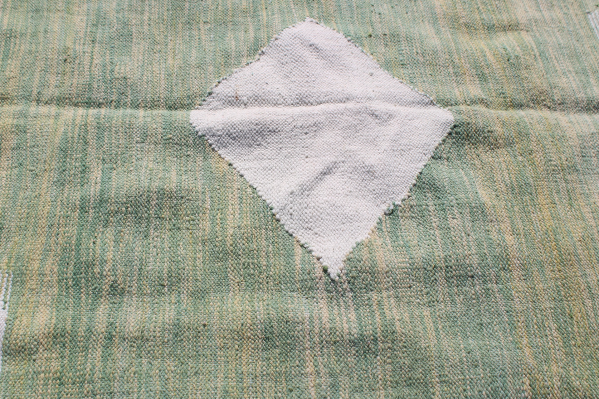 Handwoven Moroccan Hanbal – 300×200 cm (9.8×6.5 ft) – Authentic Berber Flatweave Rug - Image 11