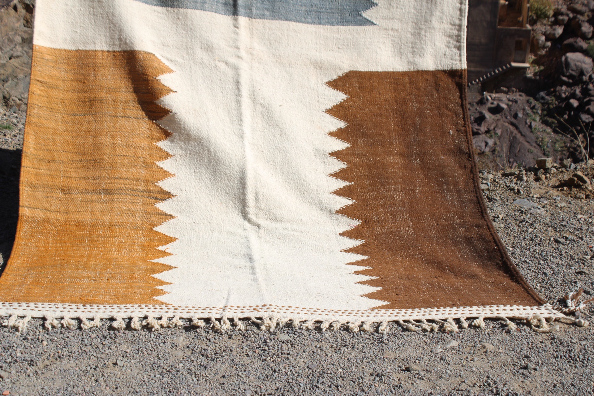 Handwoven Moroccan Berber Rug – 300×200 cm (9.8×6.5 ft) – Geometric Wool Carpet in Blue & Terracotta - Image 7