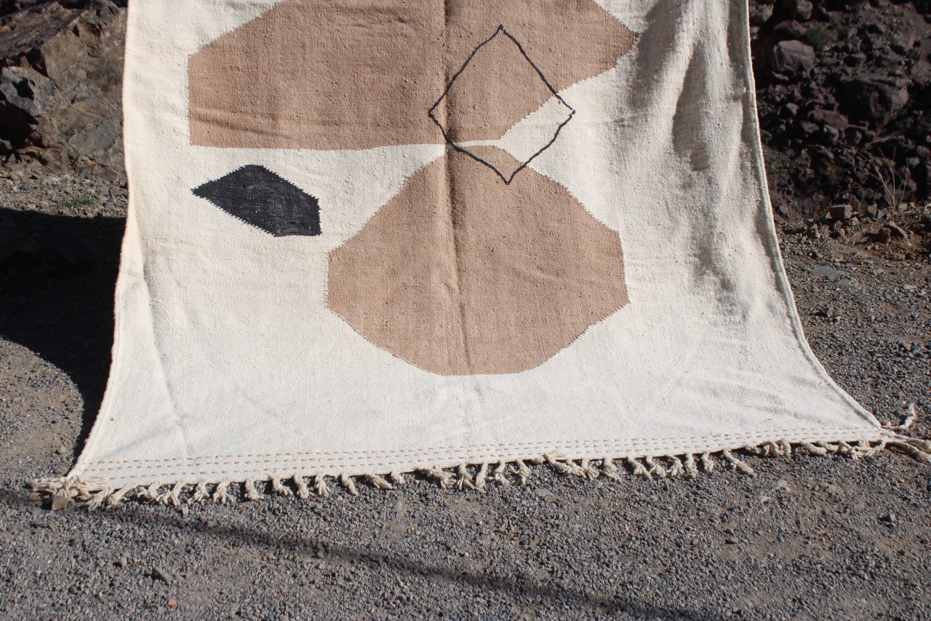 Zanafi Moroccan Carpet 300×200 cm (9.8×6.5 ft) – Handmade Wool Rug with Minimalist Berber Design - Image 8