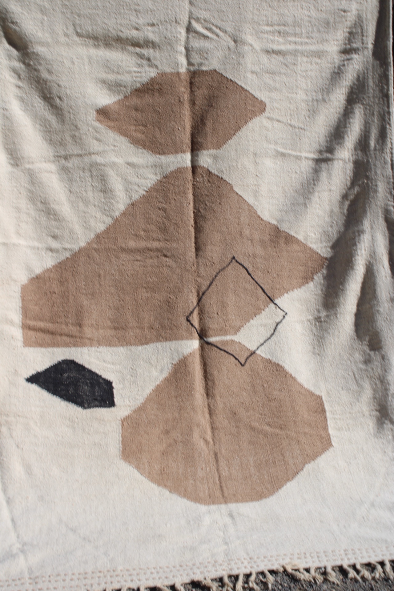 Zanafi Moroccan Carpet 300×200 cm (9.8×6.5 ft) – Handmade Wool Rug with Minimalist Berber Design - Image 7