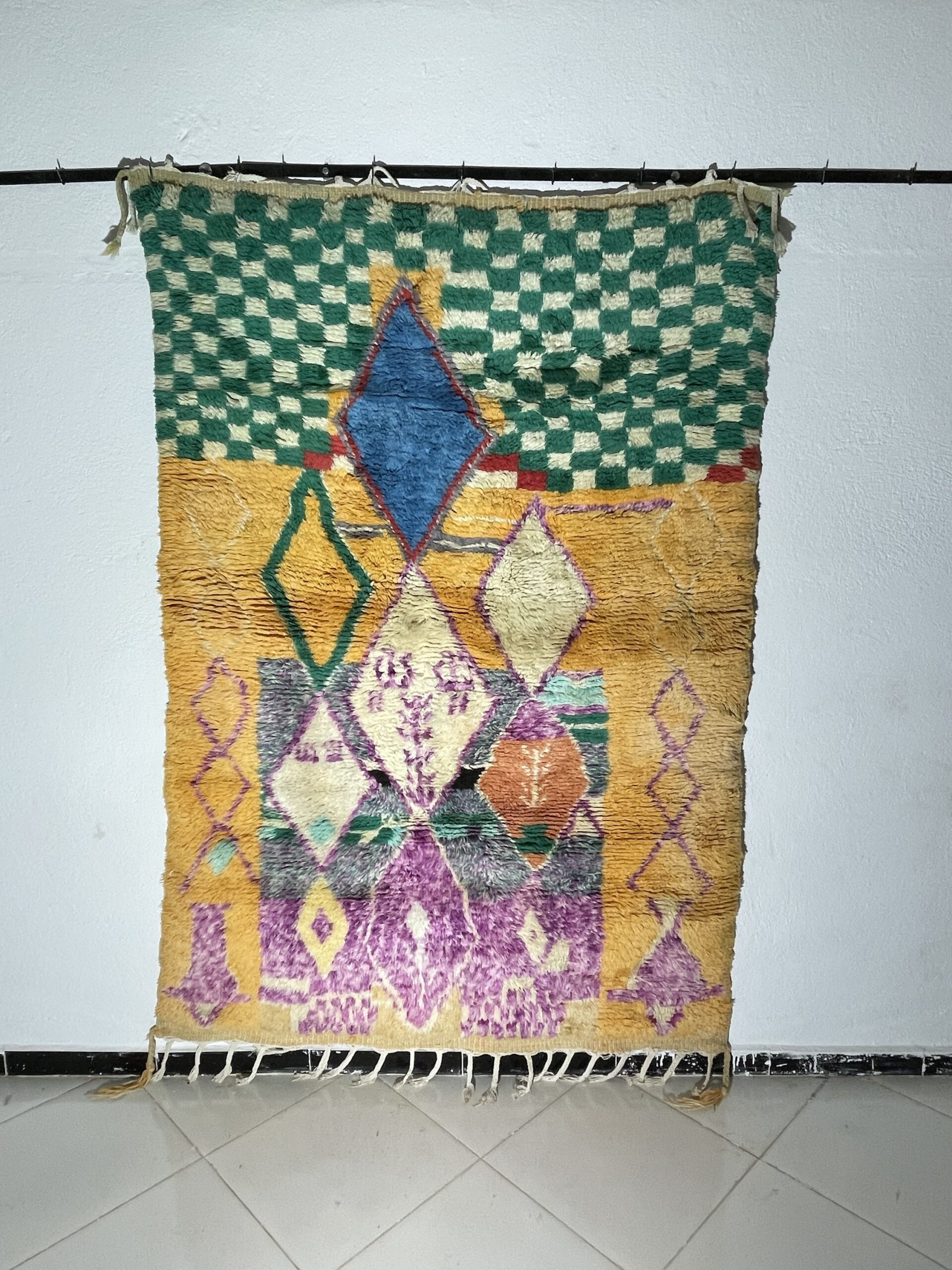 Azilal Handmade Moroccan Rug – 200x150 cm (6.5 ft x 5 ft) – Vintage Berber Wool Carpet - Image 2