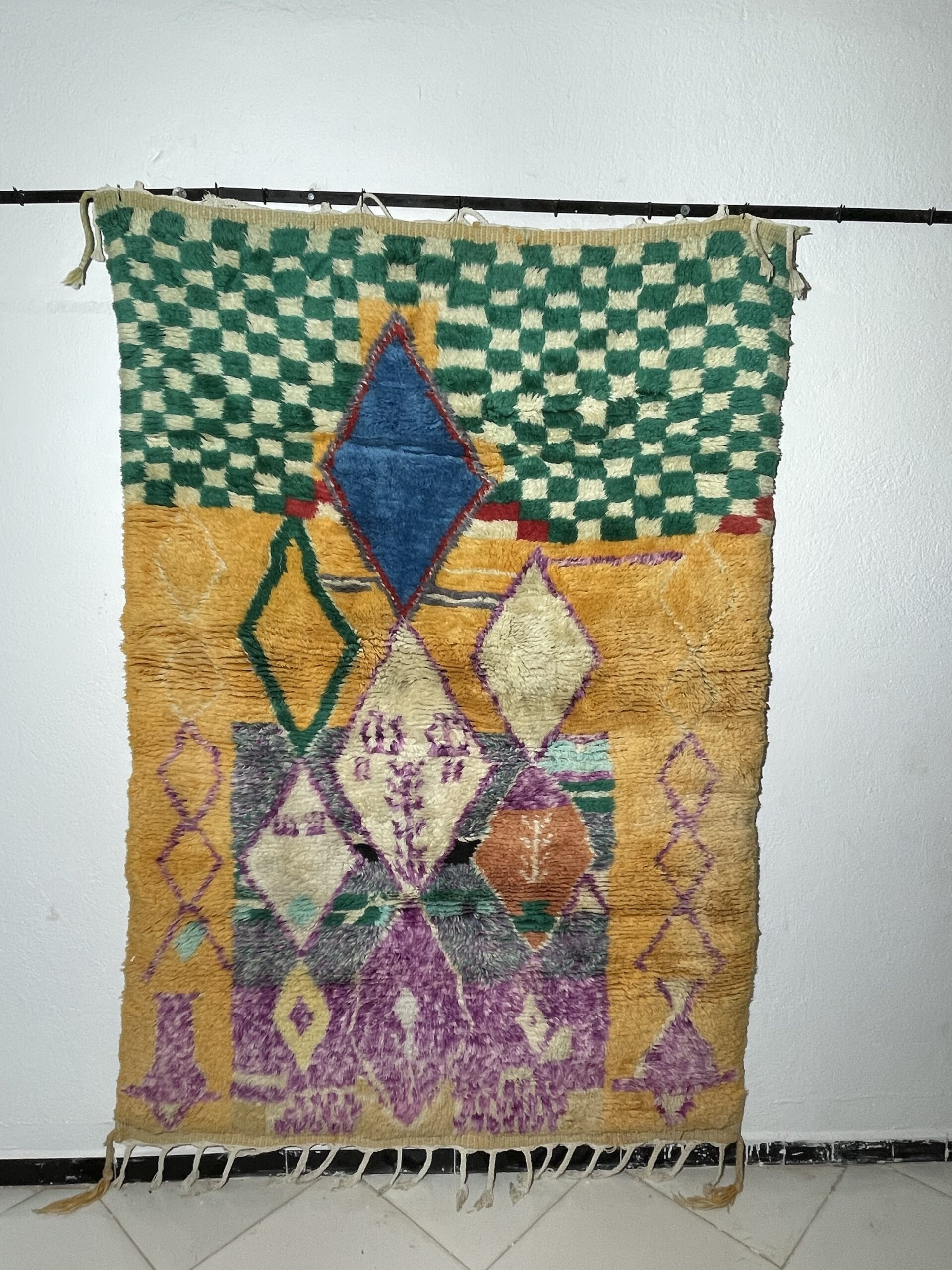 Azilal Handmade Moroccan Rug – 200x150 cm (6.5 ft x 5 ft) – Vintage Berber Wool Carpet - Image 7