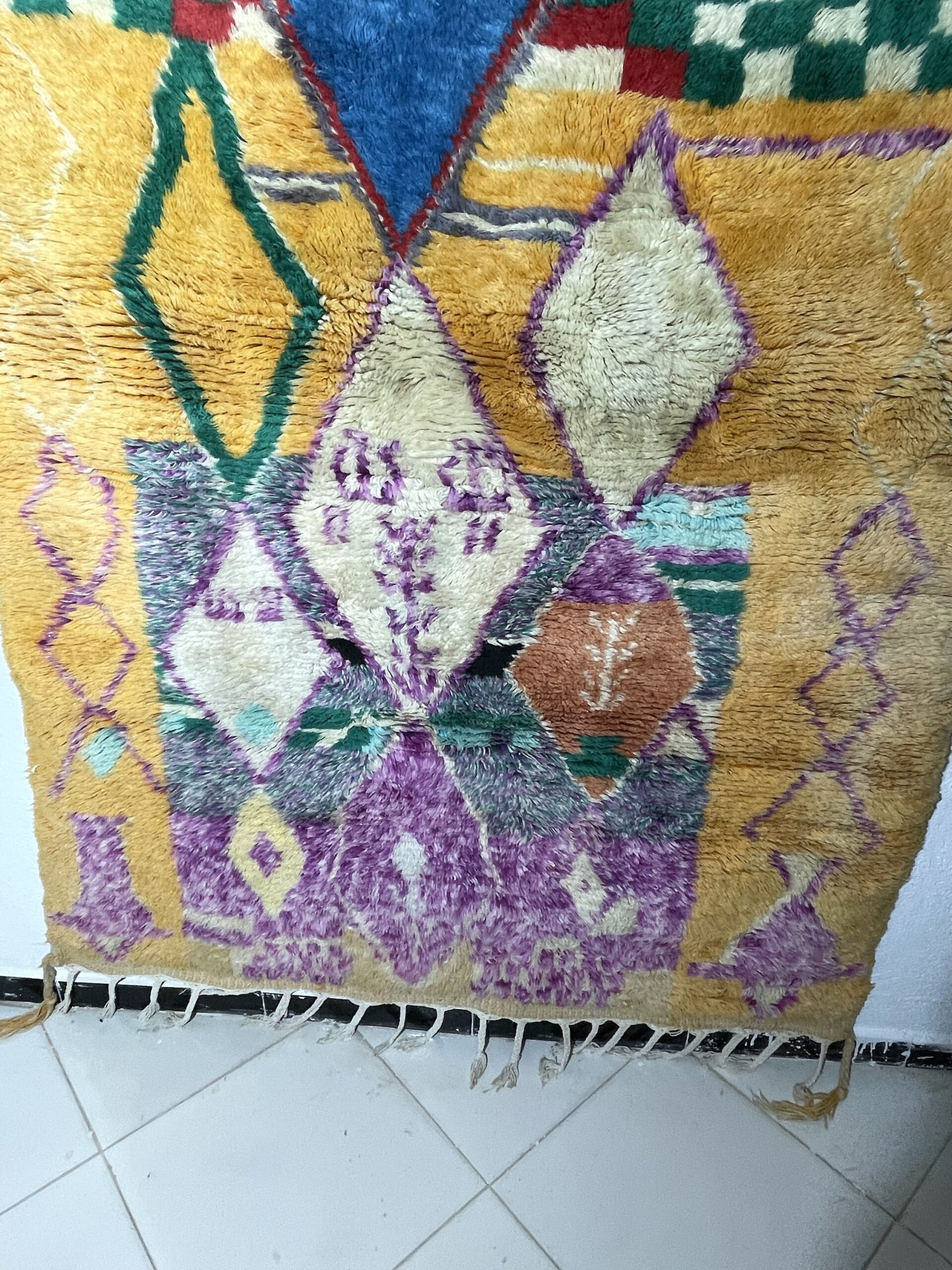 Azilal Handmade Moroccan Rug – 200x150 cm (6.5 ft x 5 ft) – Vintage Berber Wool Carpet - Image 4