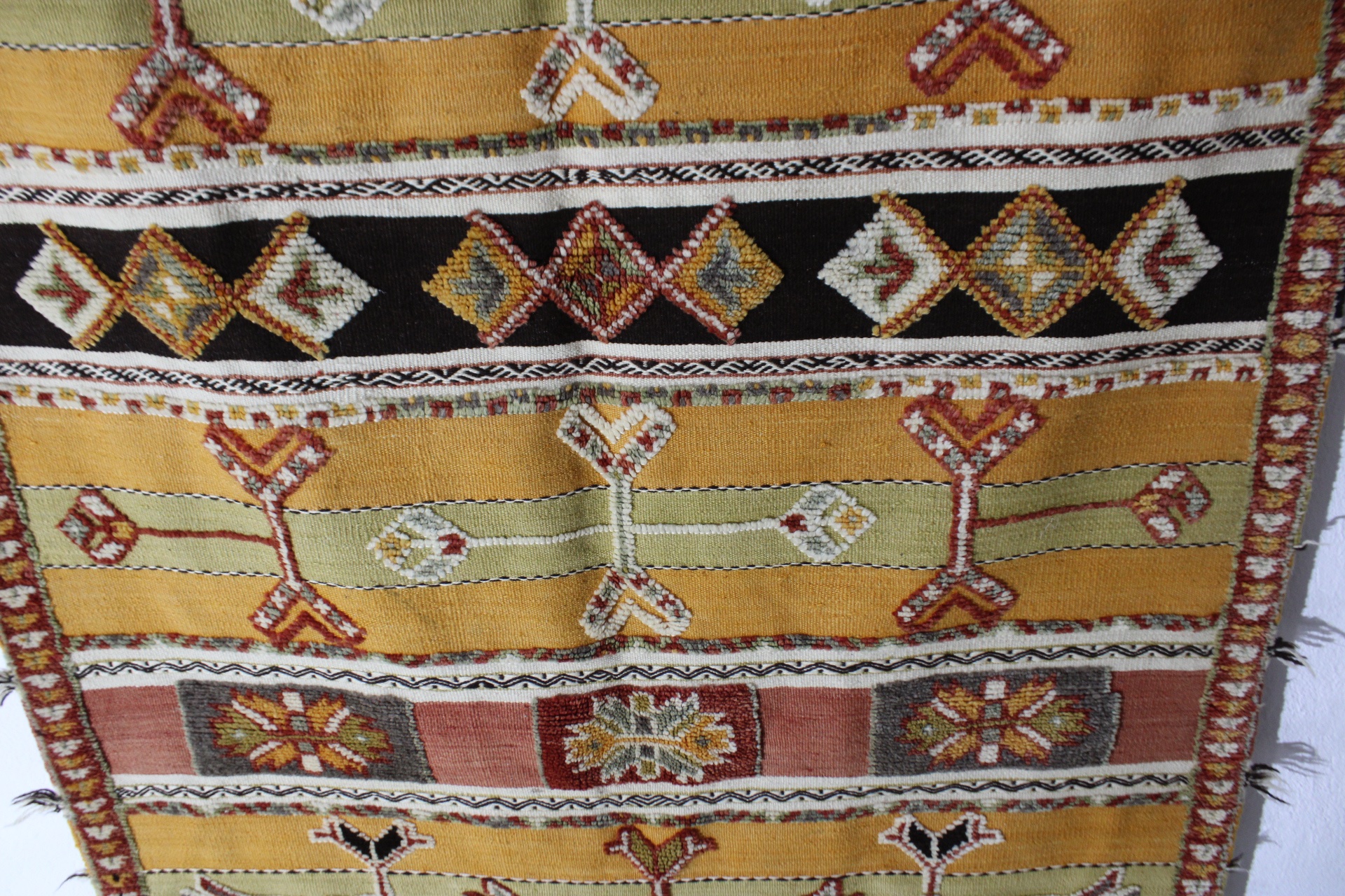 Glaoui Moroccan Rug – 4.26 ft × 6.56 ft (130 × 200 cm) – Handwoven Berber Wool Carpet - Image 14